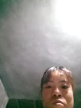 Maymay0033 online show from 11/18/25, 11:37