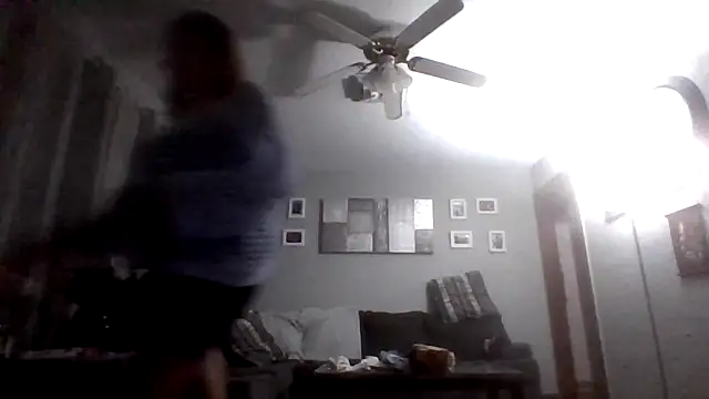 Bored Grandma online show from 10/04/25, 06:11