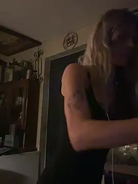 ittybittymeryssa online show from 05/10/26, 10:42