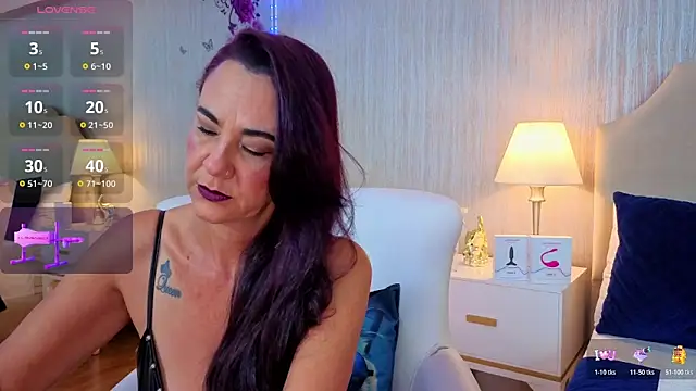 Snapshot of ScarleetJonson chatting on 12/03/25, 08:07 ScarleetJonson online show from 12/03/25, 08:07