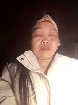  YooY  online show from 12/13/25, 11:21