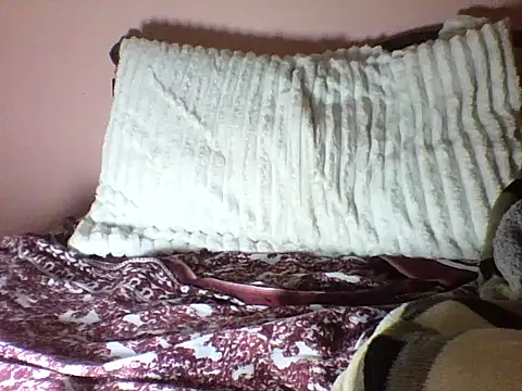 Snapshot of Moongodessy chatting on 09/27/25, 06:51 Moongodessy online show from 09/27/25, 06:51