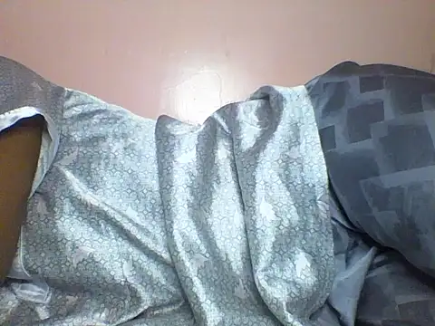 Moongodessy online show from 12/16/25, 10:48