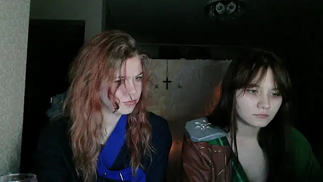 Poppy sun online show from 10/31/25, 07:37