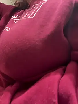 Snapshot of AliceCurlyX chatting on 11/28/25, 07:55 AliceCurlyX online show from 11/28/25, 07:55