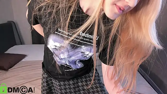 Sylvia Ortiz online show from 10/08/25, 09:40