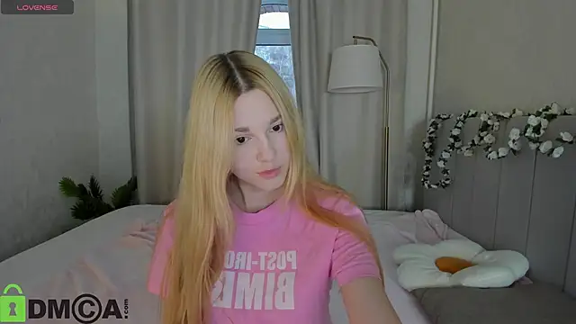 Sylvia Ortiz online show from 11/13/25, 10:03