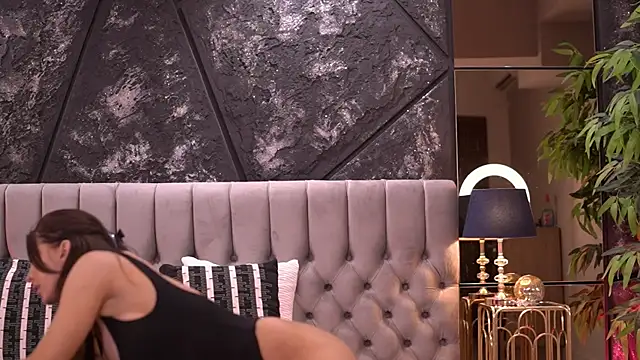 Snapshot of StephieRouse chatting on 04/20/26, 08:28 StephieRouse online show from 04/20/26, 08:28