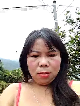 lusy-00 online show from 11/17/25, 01:22