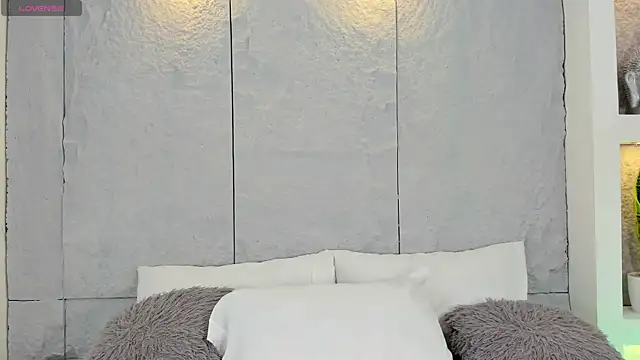 AlassiaHocthner online show from 03/17/26, 11:57