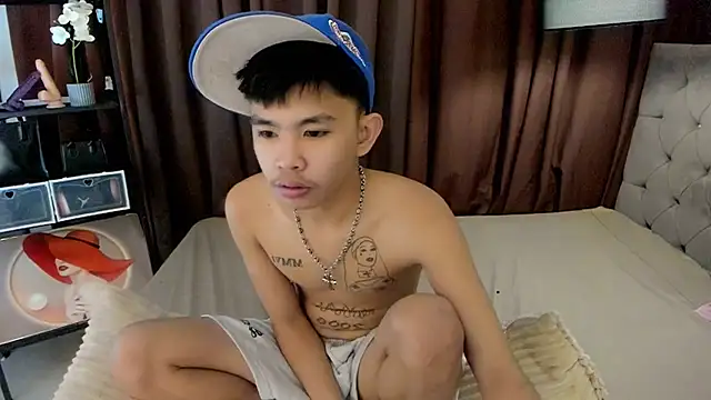 Snapshot of urfantasyhotbaby chatting on 11/25/25, 05:13 urfantasyhotbaby online show from 11/25/25, 05:13