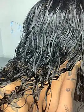 Snapshot of caritobeachdh chatting on 11/20/25, 05:51 caritobeachdh online show from 11/20/25, 05:51