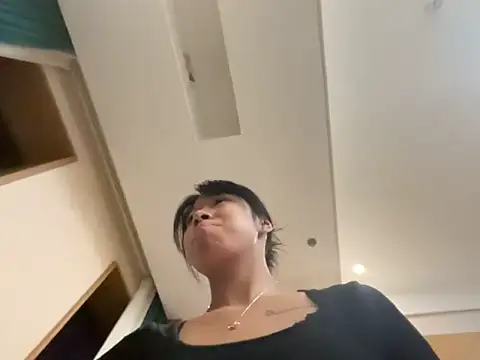 jingjing005 online show from 01/14/26, 05:07