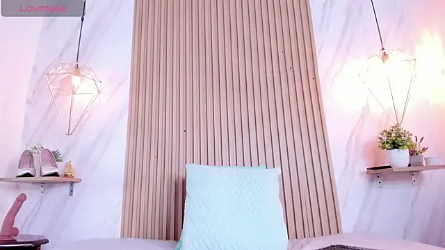 lia harper  online show from 03/09/26, 07:29