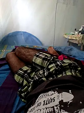 Snapshot of SHIFT1234 chatting on 09/10/25, 02:11 SHIFT1234 online show from 09/10/25, 02:11