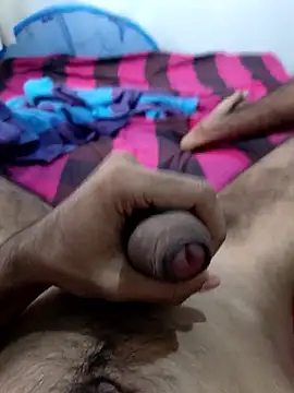 Snapshot of SHIFT1234 chatting on 02/18/26, 03:57 SHIFT1234 online show from 02/18/26, 03:57