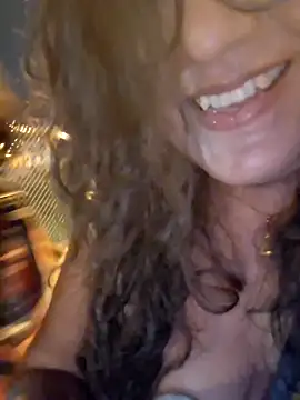 Snapshot of Syndel23 chatting on 05/02/26, 02:38 Syndel23 online show from 05/02/26, 02:38