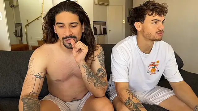 Snapshot of lenruy chatting on 12/19/25, 05:31 lenruy online show from 12/19/25, 05:31