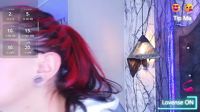 Snapshot of Zami_Escobar_of chatting on 03/25/26, 06:58 Zami Escobar of online show from 03/25/26, 06:58