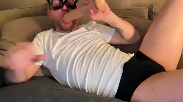 Snapshot of Rimvideo chatting on 03/13/26, 10:38 Rimvideo online show from 03/13/26, 10:38