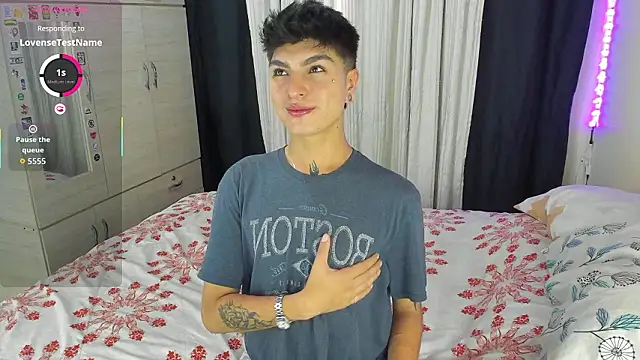 Dark luckyyy online show from 02/05/26, 09:08