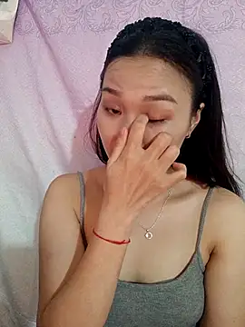 Snapshot of Lili_lovely chatting on 09/21/25, 02:46 Lili lovely online show from 09/21/25, 02:46