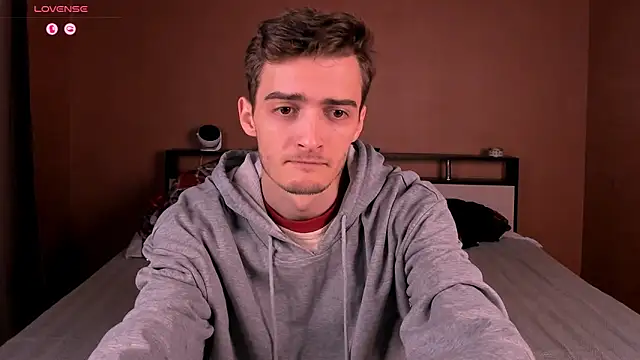 Snapshot of spider____man chatting on 09/29/25, 04:34 spider    man online show from 09/29/25, 04:34
