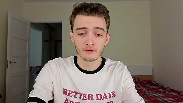 spider    man online show from 04/01/26, 01:52