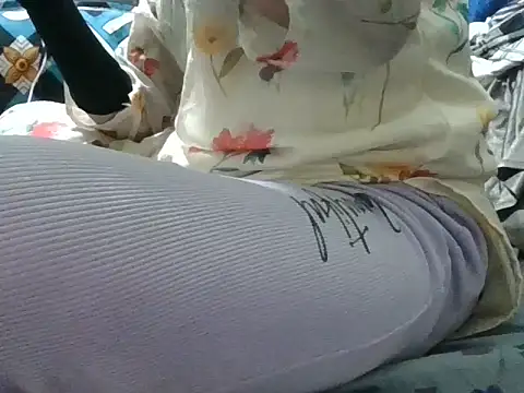 Snapshot of Roshani_hoty chatting on 03/30/26, 06:09 Roshani hoty online show from 03/30/26, 06:09