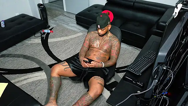 Snapshot of SLANGONDEMHOES chatting on 01/12/26, 10:59 SLANGONDEMHOES online show from 01/12/26, 10:59