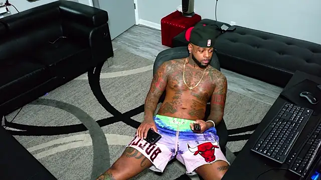 Snapshot of SLANGONDEMHOES chatting on 01/17/26, 07:50 SLANGONDEMHOES online show from 01/17/26, 07:50