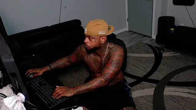 SLANGONDEMHOES online show from 05/04/26, 07:43
