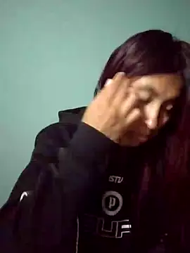 Pocahontas tw online show from 11/13/25, 02:10