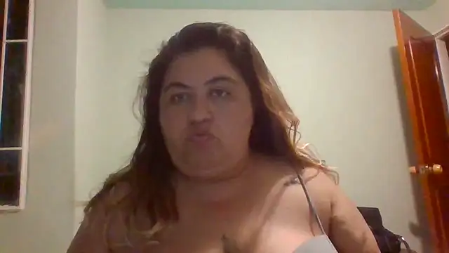 Snapshot of curvy_diva_ chatting on 12/01/25, 11:54 curvy diva online show from 12/01/25, 11:54