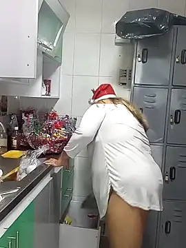 curvy diva  online show from 12/23/25, 11:08