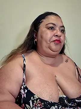 curvy diva  online show from 02/15/26, 11:19