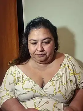 curvy diva  online show from 03/29/26, 11:21