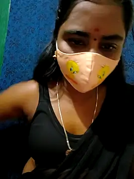 mini-queen online show from 09/10/25, 01:33