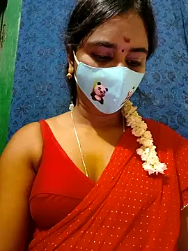 mini-queen online show from 09/14/25, 11:42