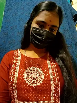 mini-queen online show from 10/25/25, 05:30