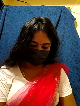 mini-queen online show from 11/23/25, 08:47