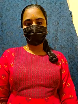 mini-queen online show from 12/03/25, 09:29