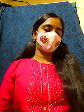 mini-queen online show from 02/13/26, 06:26