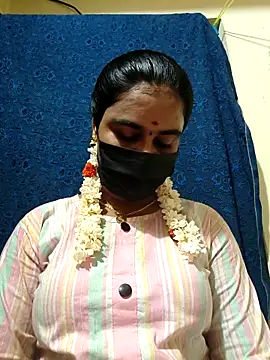 mini-queen online show from 04/16/26, 05:58