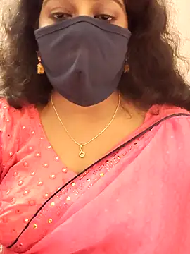 Snapshot of saritha29 chatting on 09/18/25, 11:12 saritha29 online show from 09/18/25, 11:12