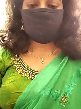 Snapshot of saritha29 chatting on 09/26/25, 05:55 saritha29 online show from 09/26/25, 05:55