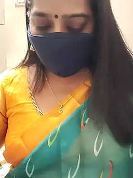 Snapshot of saritha29 chatting on 11/17/25, 05:08 saritha29 online show from 11/17/25, 05:08