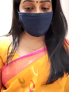 Snapshot of saritha29 chatting on 02/26/26, 04:39 saritha29 online show from 02/26/26, 04:39