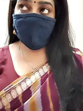 Snapshot of saritha29 chatting on 03/10/26, 04:23 saritha29 online show from 03/10/26, 04:23