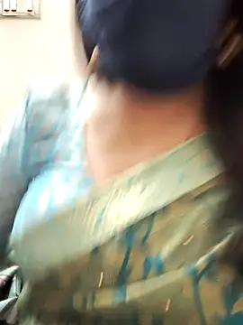 Snapshot of saritha29 chatting on 04/01/26, 10:38 saritha29 online show from 04/01/26, 10:38